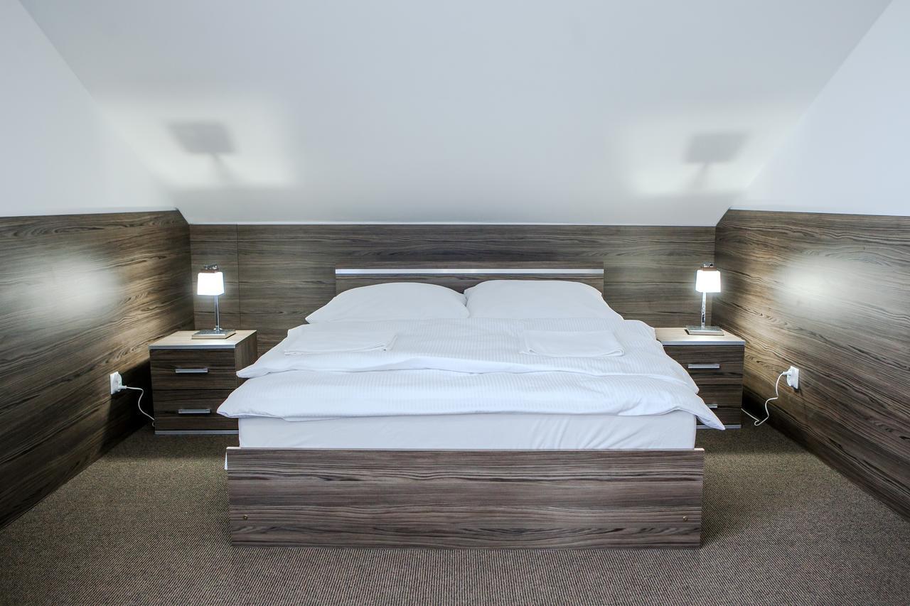 Motel Domowy Gosciniec Łomża Esterno foto