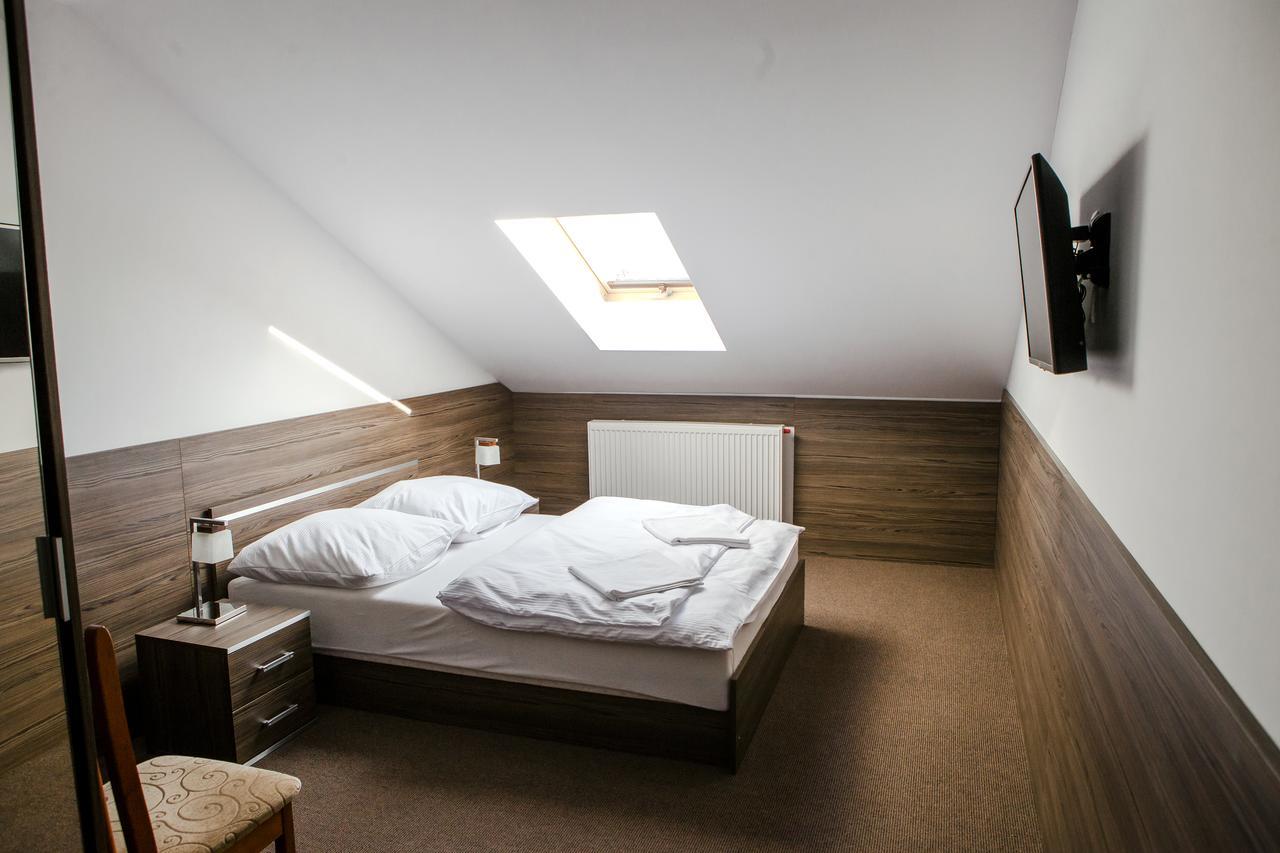 Motel Domowy Gosciniec Łomża Esterno foto